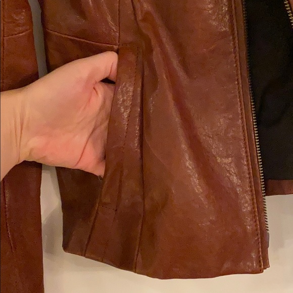 Danier brown leather jacket - Picture 2 of 8